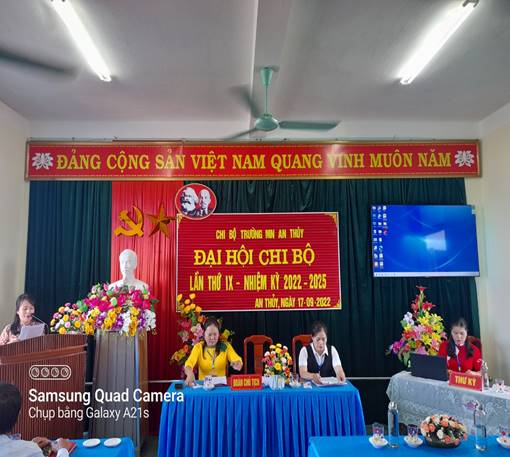 Hụe 002.jpg