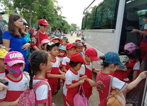 tham quan 5-6t004.jpg